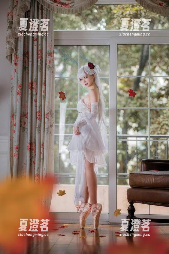 樱落酱w的Nikke胜利女神·爱丽丝，根本停不下来，连我都想把她的照片挂上墙！