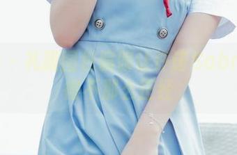 波萝社 – 礼服图包偏偏让许诺Sabrina变得不那么正经