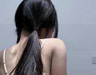 微密圈 – 比基尼之下，火龙果羊的作品集让人忍不住想多看一眼