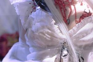 百合欧皇子短裙的原图，能不能把我的眼光也换一下？