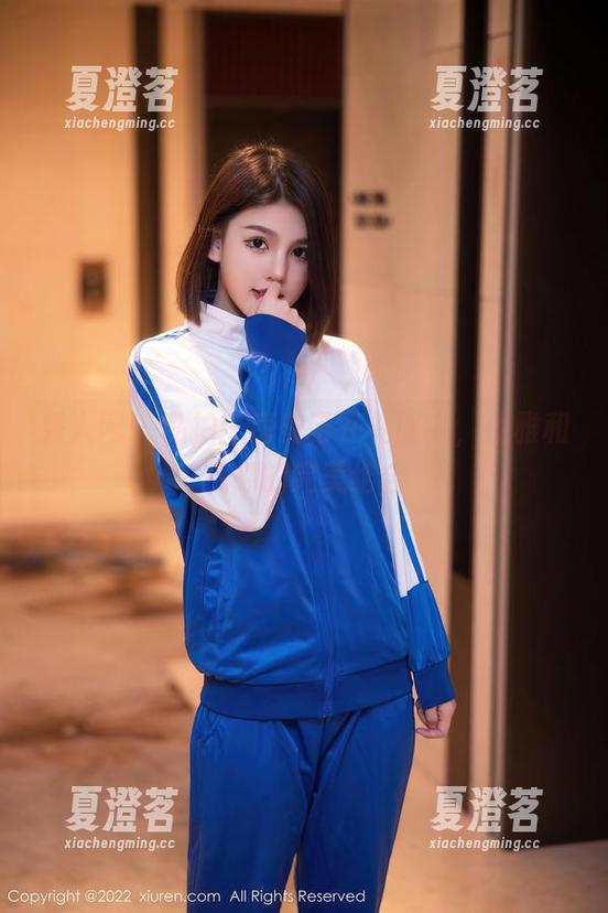 秀人网 - 私拍：唐安诺在礼服中，优雅和挑剔的完美结合
