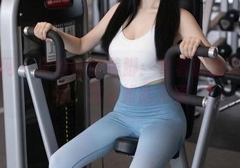 秀人网 – 宋愉愉的美脚：看着就想审美疲劳，怎么如此完美