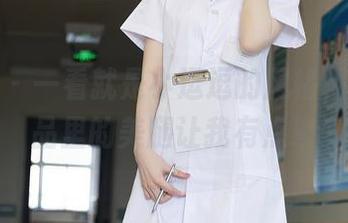 秀人网 – 一看就是小逗逗的风格，高清作品里的美腿让我有点晕