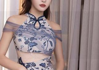 秀人网 – 快来欣赏就是阿朱啊的优秀腿部力量，翘臀魅力大比拼，原图随机送上免费版！