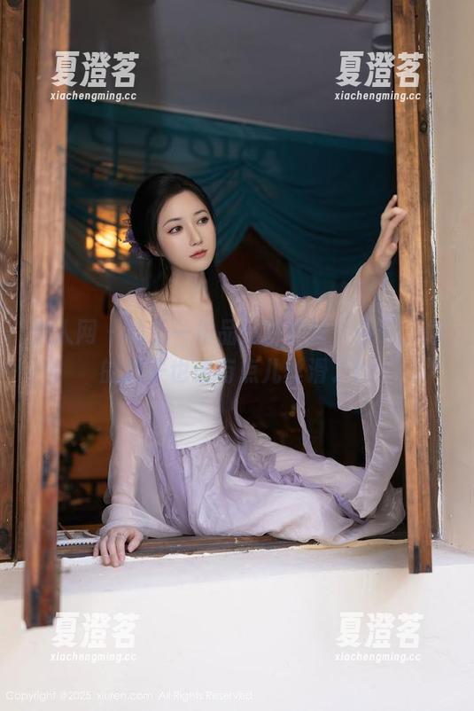 秀人网 - 林乐一作品：裤里丝，今天，你的裤子也该有点儿丝滑了！