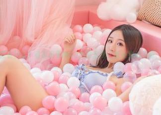 这些图包里都有什么？看着穆零Mu0的教室我一点头绪都没有，真是无奈。