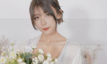 微密圈 – 羊小雪juvia作品集：舰长的女仆日常——写真分享出乎你意料！