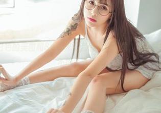 菠萝社 – 白色的美图和Suki朱忆音的名字碰撞，资源也随之灵动，不得不注意！
