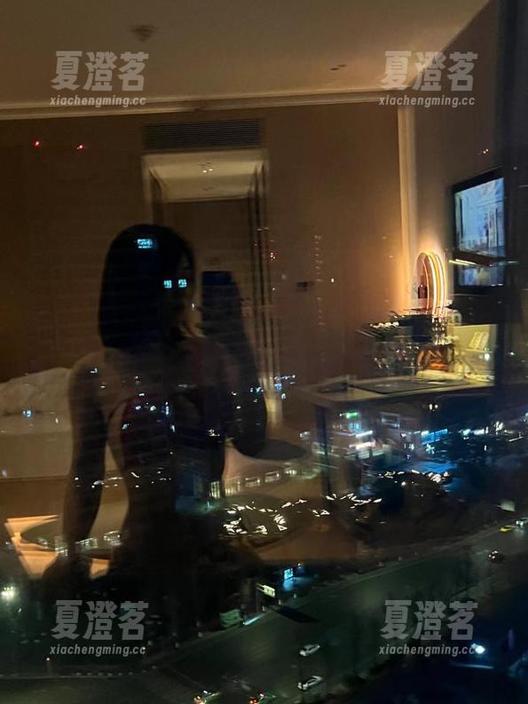 微密圈 - 私房姐姐：詹詹原图中的灵魂解读，发现不一样的美
