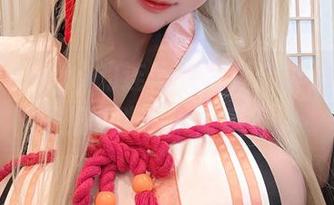 贝贝琪Becky的连体衣写真合集，谁说衣服不能自带喜感？