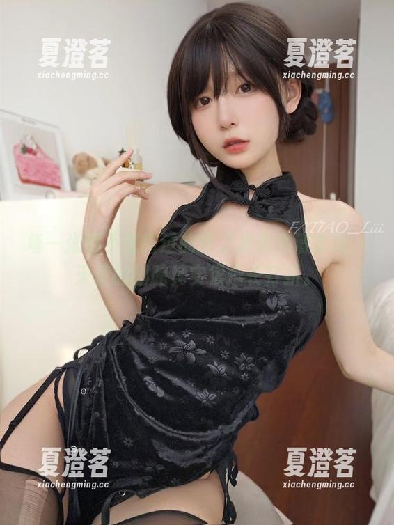 迷之呆梨 每一张都不想错过的迷之呆梨高清套图,天使的翅膀其实很擅长打折。