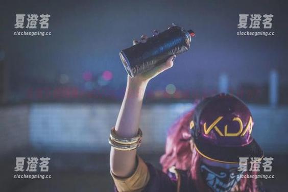 免费下载阿薰kaOri的海边印象，谁知道浪潮中藏了什么？