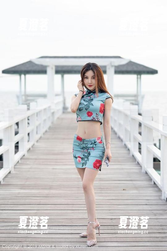 魅妍社 - 私拍图包：绯月樱_Cherry的婚纱里隐藏了你想知道的…噢，哈哈！