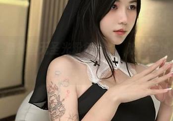 微密圈 – 鱼神鱼无圣光粉色合集，欢迎尝试不一样的温柔与俏皮～