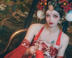 雷人必备：鹿八岁baby女神原图！而且，完全免费，来吧！